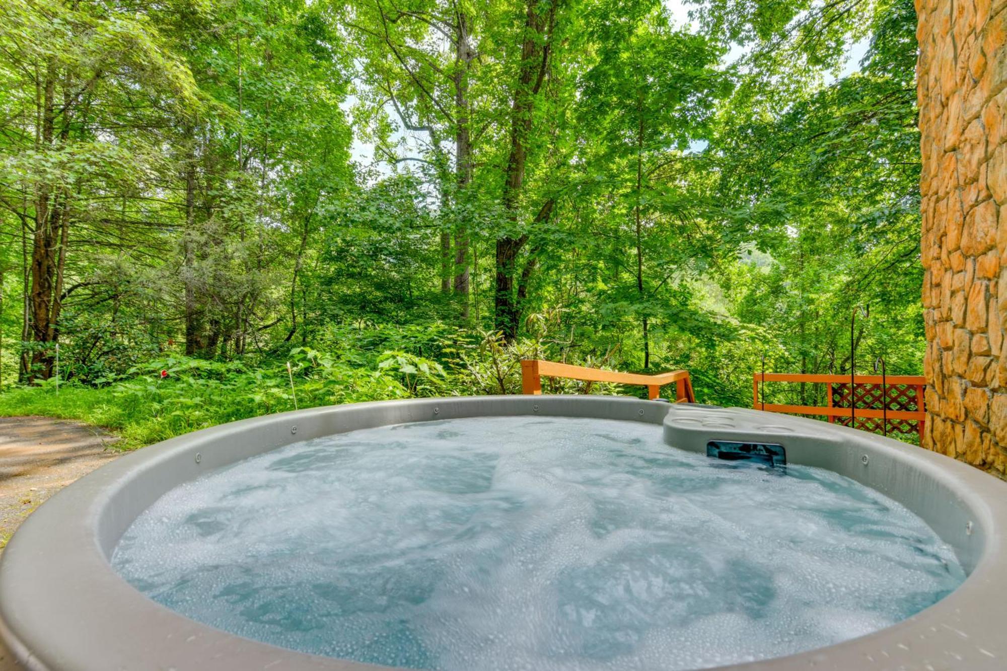 Maggie Valley Townhome In Smoky Mountain Foothills Exterior foto